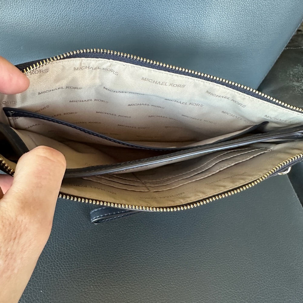 Michael Kors Daniela Floral Patchwork Clutch - image 8